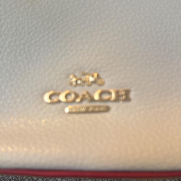Coach crossbody - Picture 3 of 11